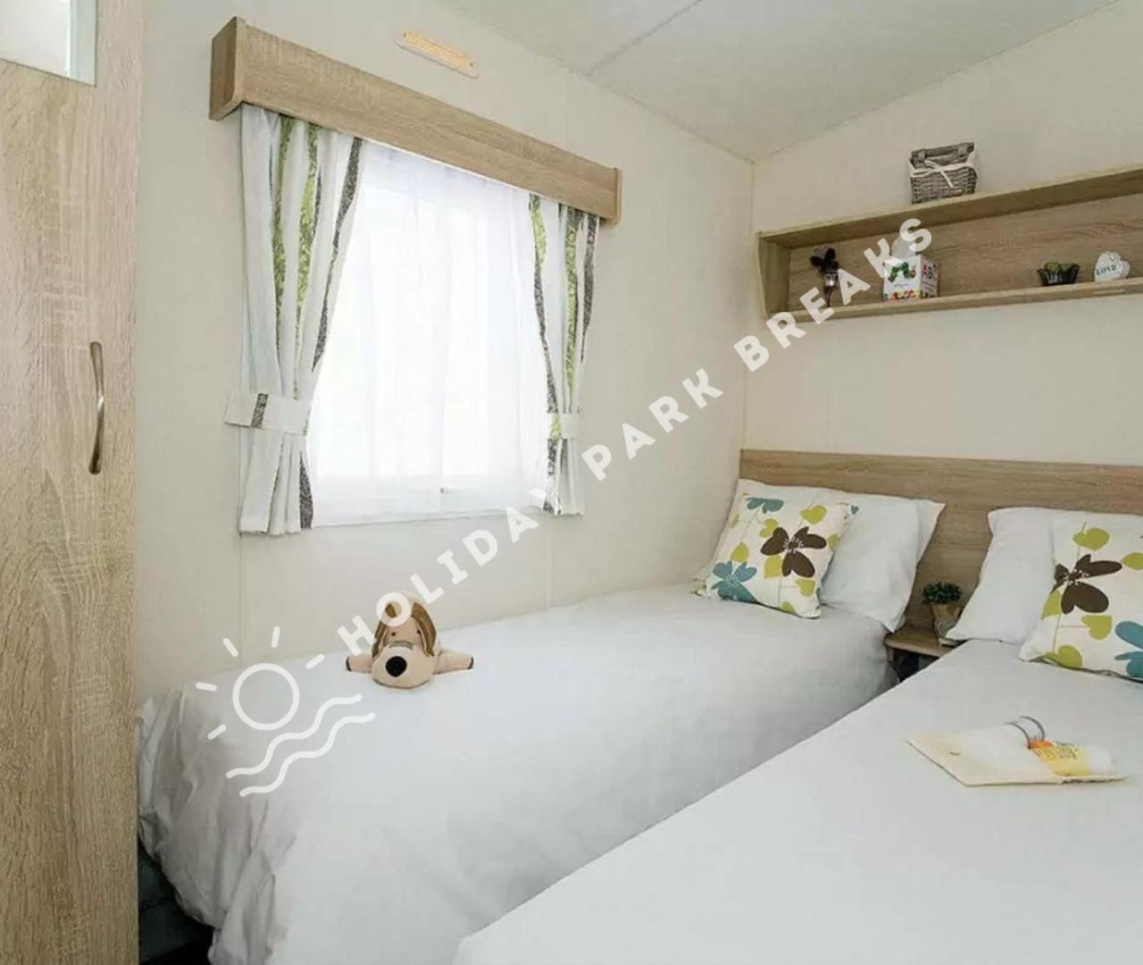 Вилла Bronze 2 Bed Селси Экстерьер фото